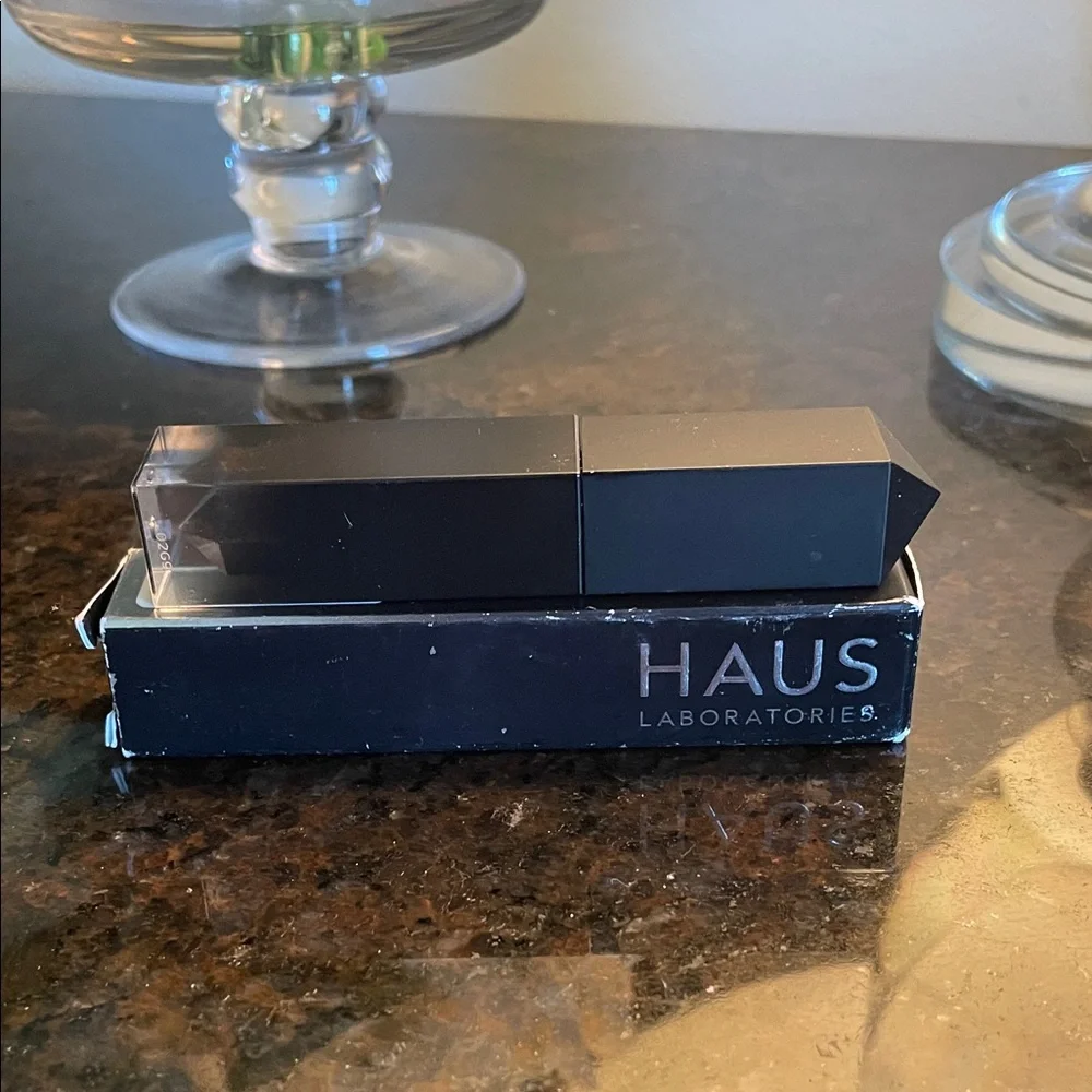 HAUS Laboratories by Lady Gaga: Glam Attack Liquid Eyeshadow in the shade “Biker